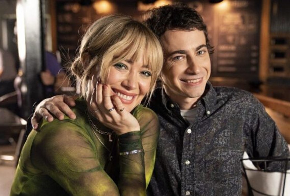 DisneyDreamingG's tweet photo. #SaveLizzieMcGuire https://t.co/sgGzk80UlN