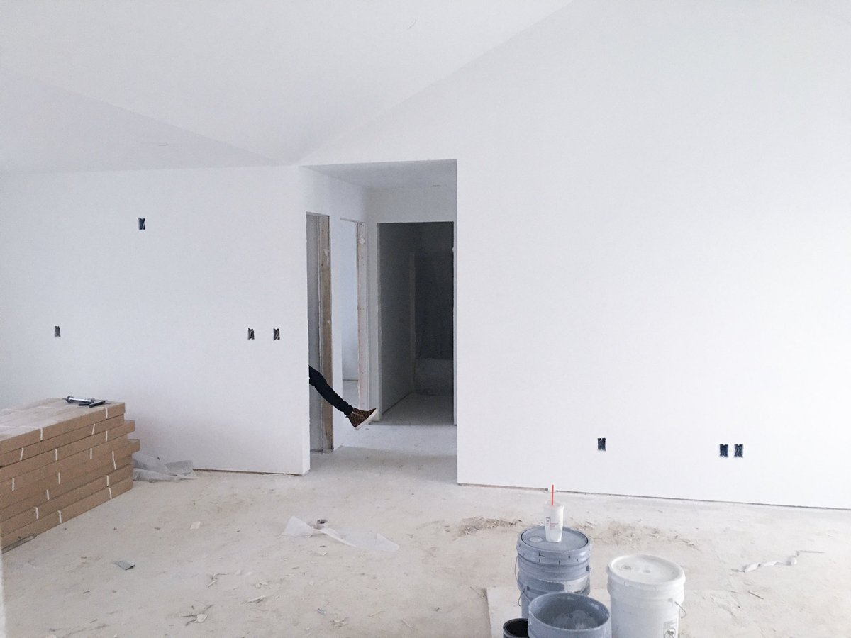 kellimcshane's tweet photo. Behold! House progress. https://t.co/OpUkPm5jc6