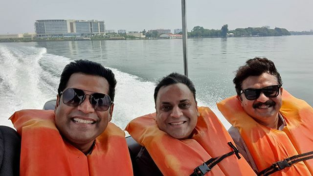 Pramod_speak's tweet photo. Life in the fast lane #speedboatride #kochi https://t.co/6cCsHWGlAZ