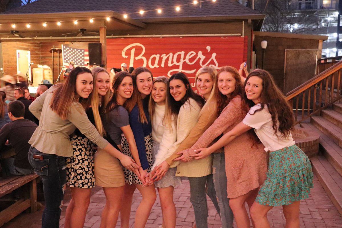 FightClubVB's tweet photo. 18-1s go 2-1 at the Lone Star NQ in Austin, TX #fightclubvb #awesome #theycleanupnice https://t.co/z6NavEbx0v