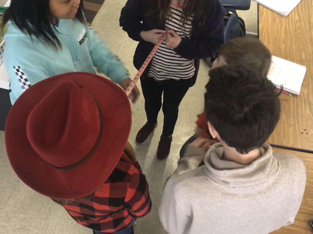 A_M_Summers's tweet photo. Making human circles to review how to find circumference from diameter and radius! Next up, Area! @FMSFLUCOS #math6 https://t.co/1PDnhrHpxx