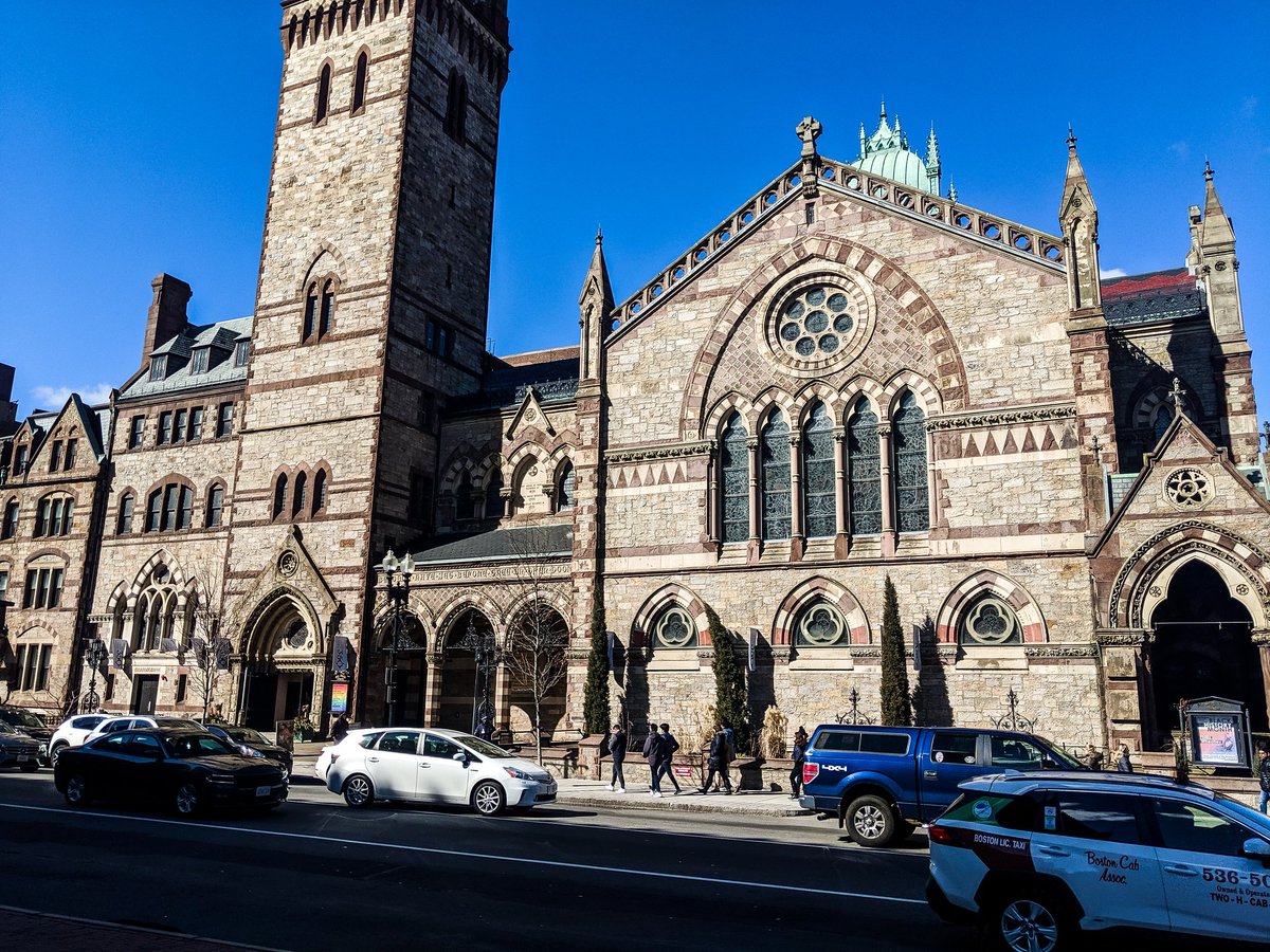 AprilMonstar's tweet image. Old South Church! We went to the convention, but first, we took a walk and some pics.
@The_jolly_devil