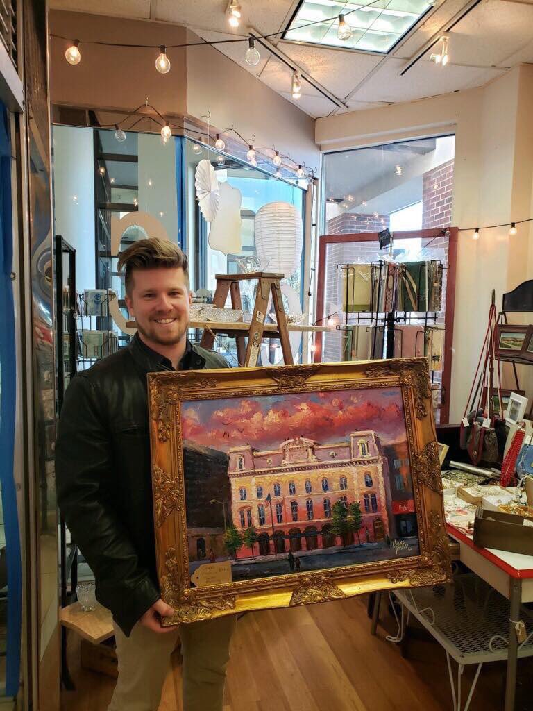 CCStudios5's tweet photo. Caleb is BACK as a consigning artist. Stop in this week and check out his painting of the Victoria Theater.  
.
.
#candcstudios #handmade #vintage #shoplocal #shopsmall #kettering https://t.co/17rhNOe2Ad