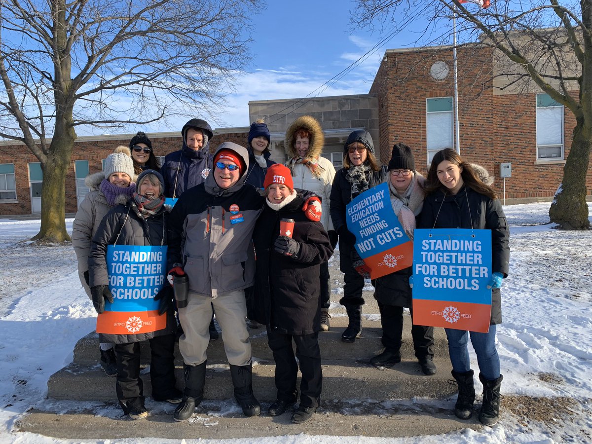 J. Grochot tweet media