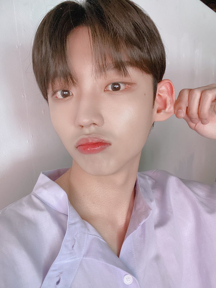 WeInTheZone_twt's tweet photo. [#이슨] 이겨낼수있어✊🏻 이겨내자🙏🏻🧡

#WE_INTHE_ZONE #위인더존 
#ESON https://t.co/Tvyfi7KDO2