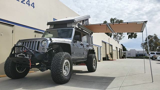 Happy Friday

#ursaminorvehicles #j30 #j30camper #jeep #jeepwrangler #jk #poptop #poptopcamper ift.tt/2wiWtqc