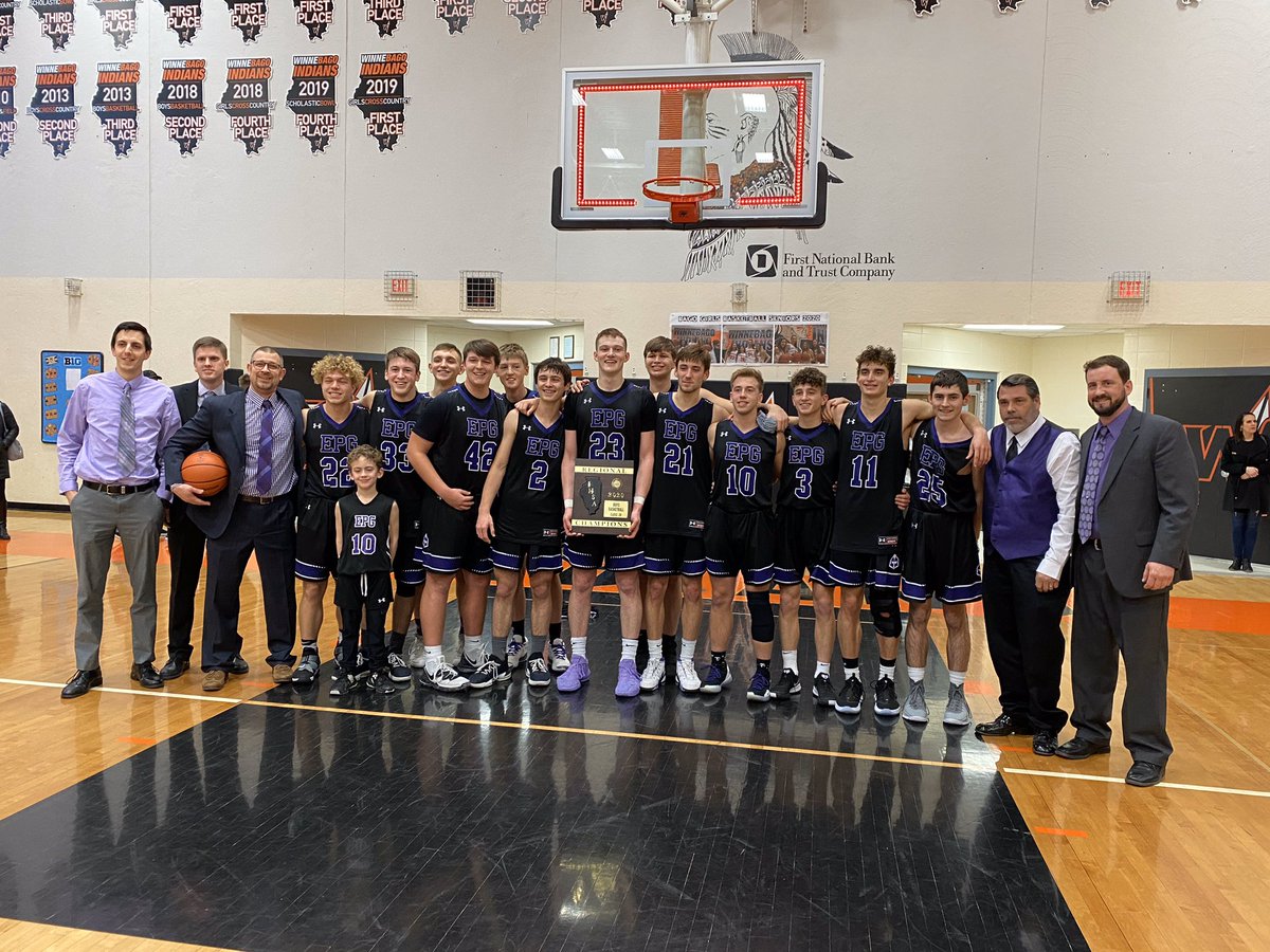 EPGTitanHoops's tweet photo. REGIONAL CHAMPS!! 69-60 win over Winnebago!  Asa Smith had 24 pts. @jackweber23 had 12 pts &amp; 18 reb. #EPGpride https://t.co/jWf7dTbQNQ