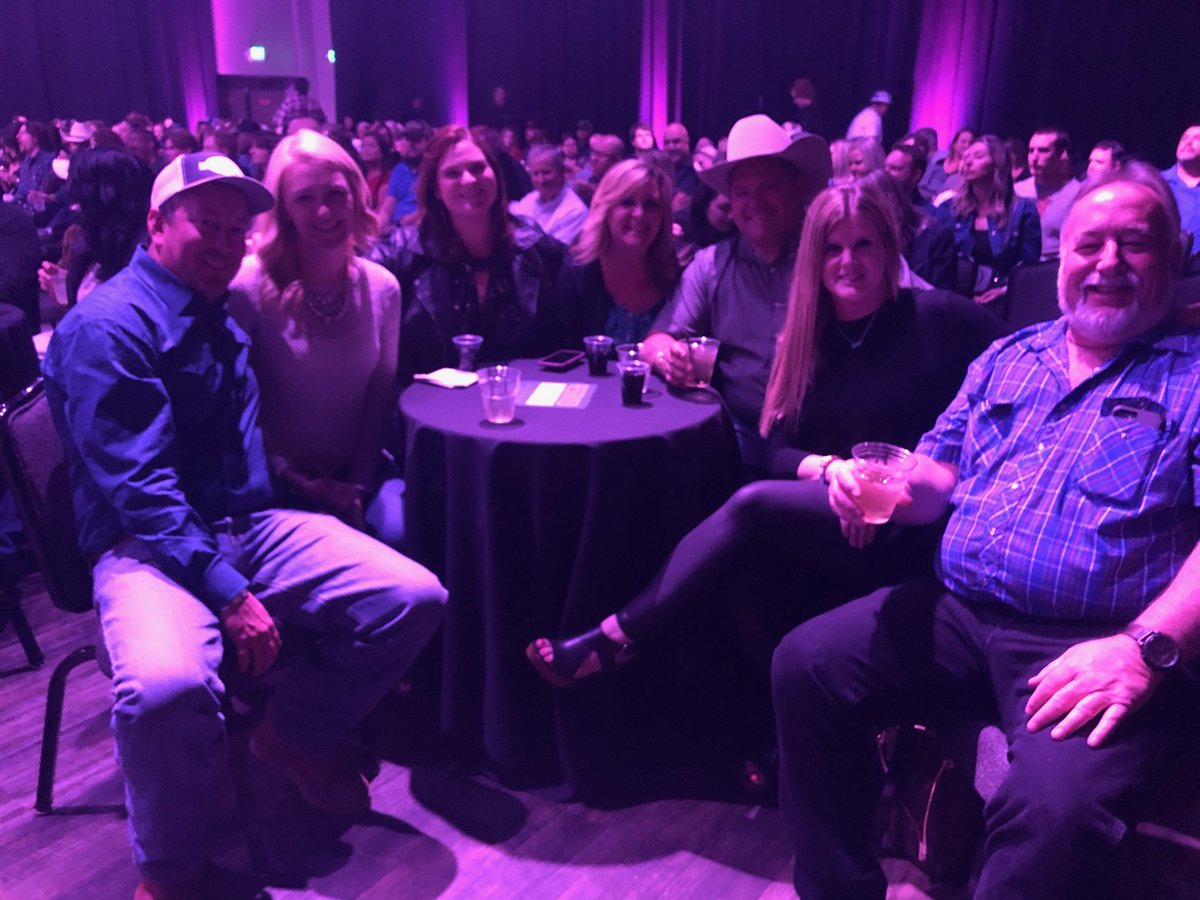 renorosser's tweet photo. Ready to "Bang it out" with @NikkiGlaser tonight! #parentsnightout https://t.co/kKnz0aKcda