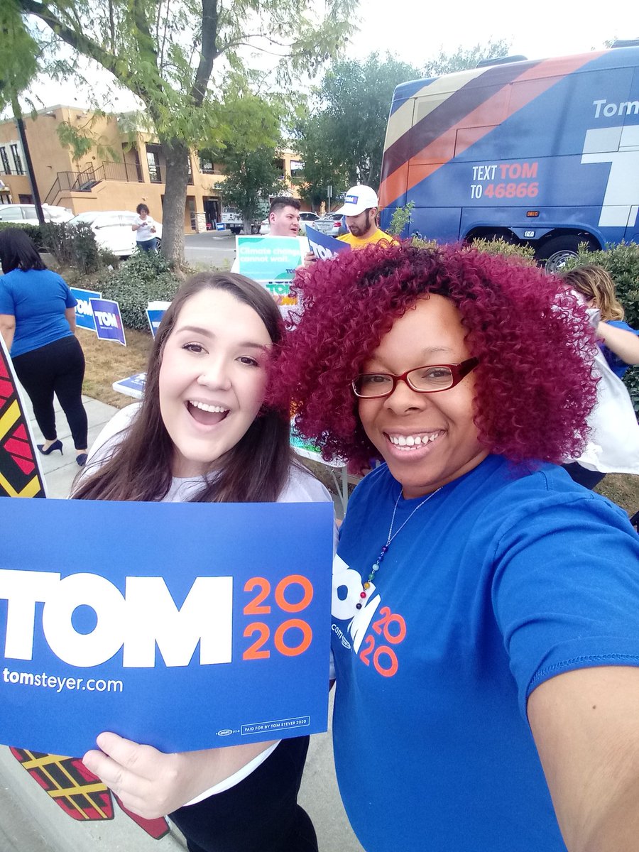 onlyloyal1's tweet photo. #TeamTom all the way! We Believe that we will win! https://t.co/802g4Sk6XP