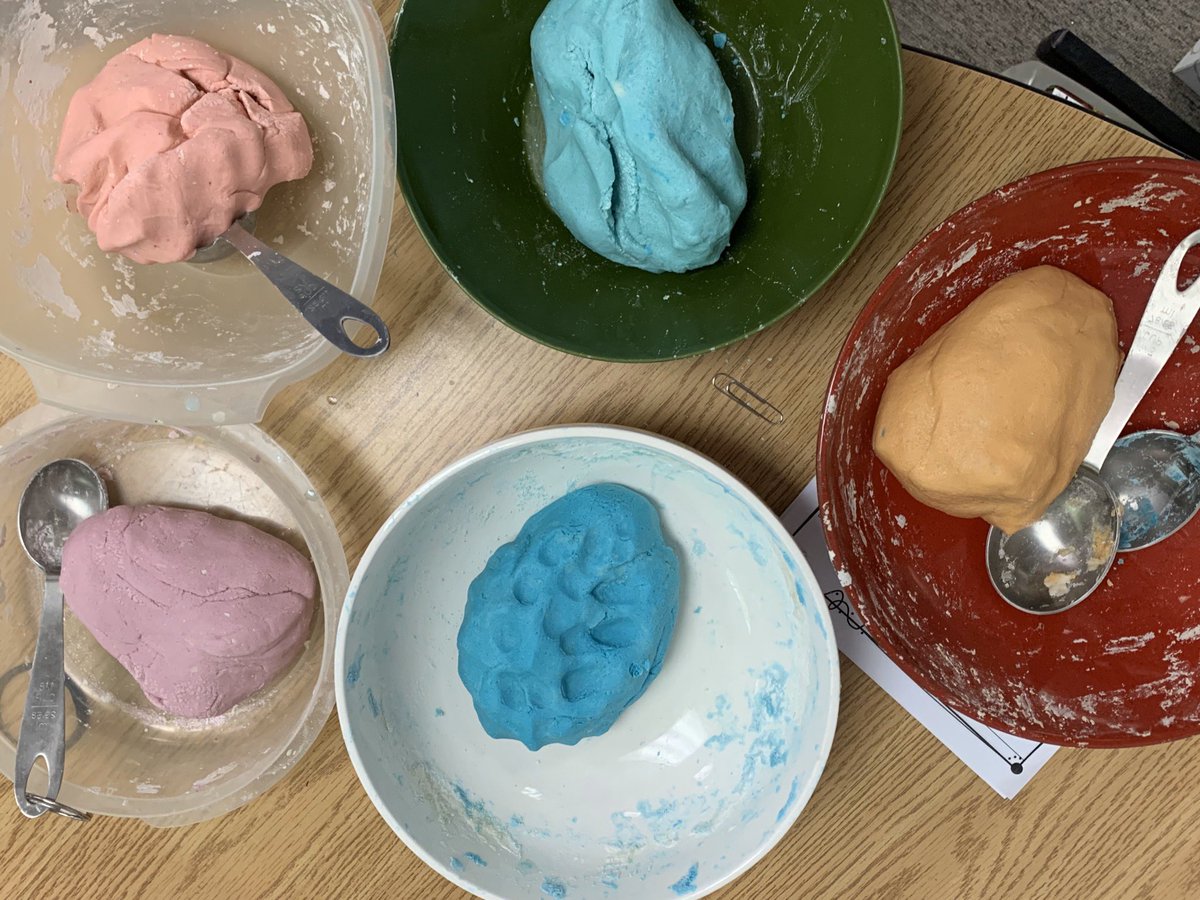 kierclass's tweet image. To practice following directions and time order words we made our own 
no bake play dough! #thirdatbis #ithinkbhawk #playdoh