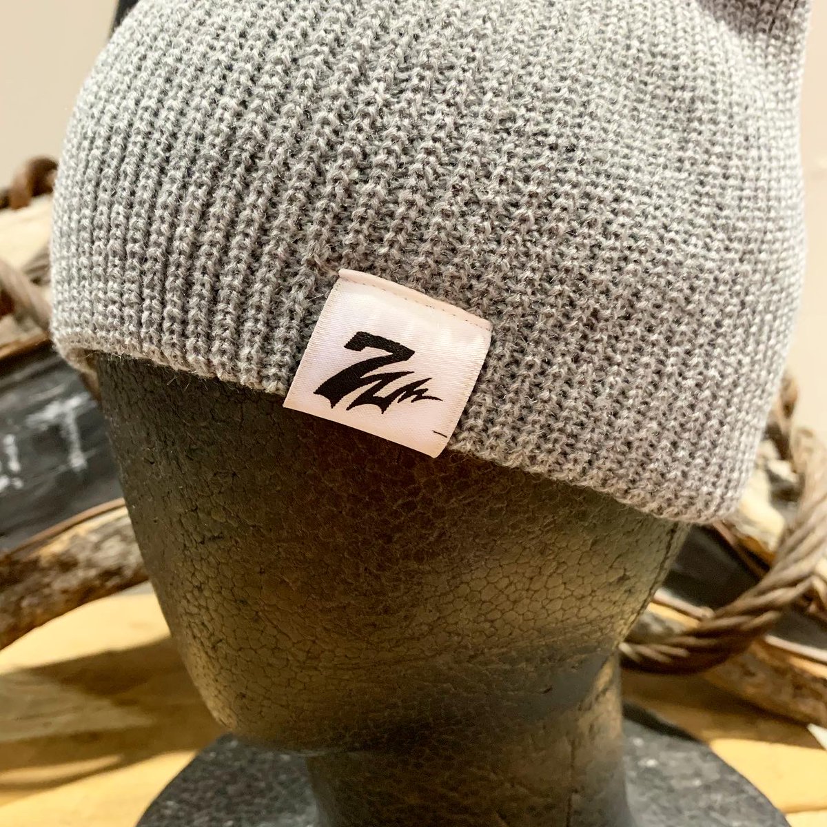 TheLibrary_7U's tweet photo. 【RESTOCK】
THROW BACK SERISE
『ULTIMATE BEANIE』
•
Code:IPXY-503
Color:Black,Grey,Olive,Orange
Price:2,800+tax
•
好評につき欠品しておりました
【ULTIMATE BEANI』のBlack,Grey,Olive,Orangeがリストック致しました!!
是非チェックしてみてください!! https://t.co/D0QLkDtotJ