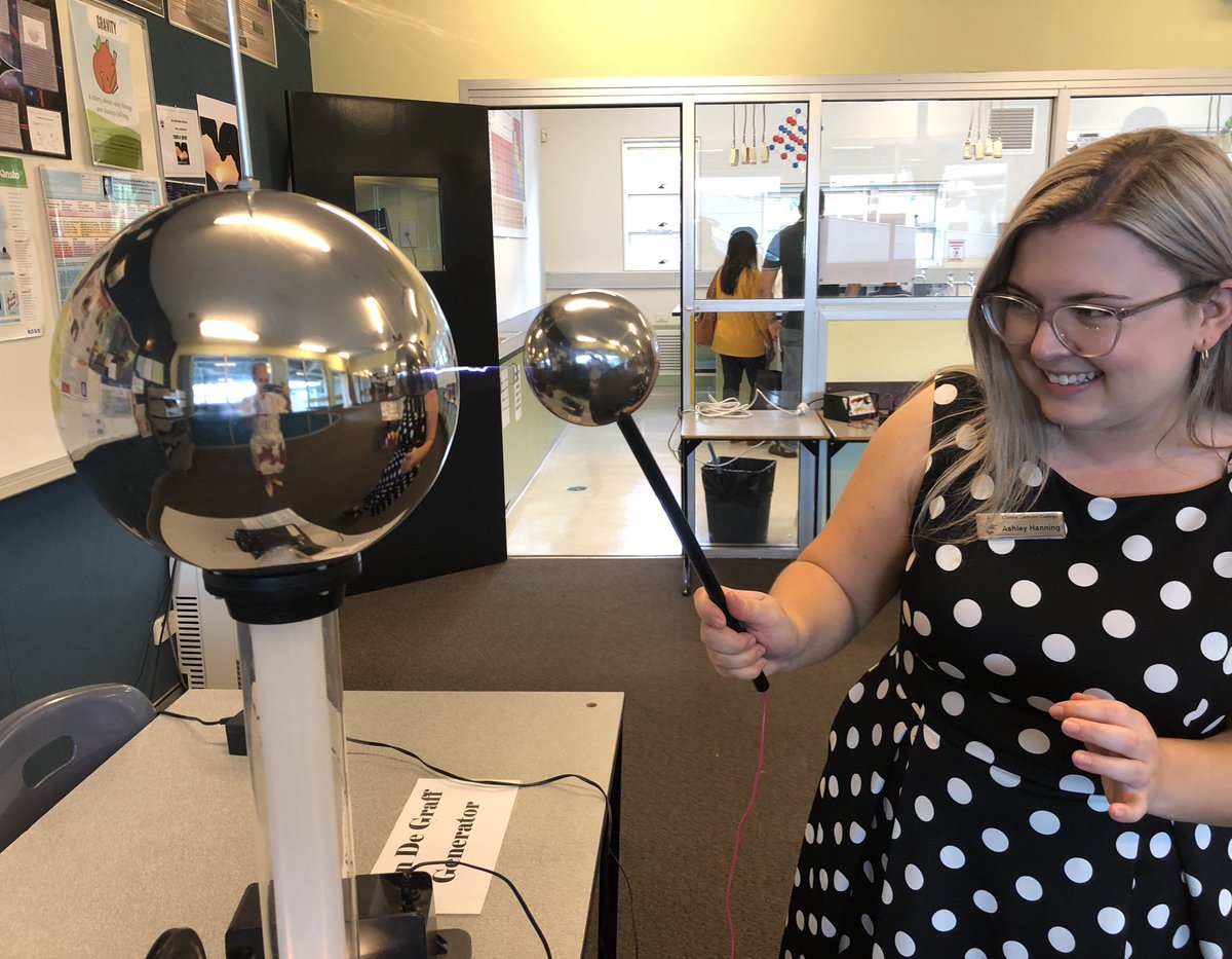 ash_hanning's tweet photo. #ClancyScience #OpenDay @CCCWestHoxton @D_Fetterplace https://t.co/250oX2mmGS