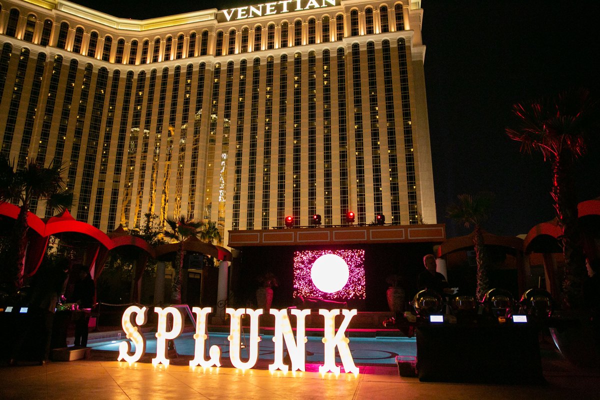 douglasmerritt's tweet photo. Just back from Las Vegas after wrapping up our Sales Kickoff. A major theme of our discussions was how organizations will thrive — not just survive — in the digital era. Spoiler alert: Growing and transforming are non-negotiable. https://t.co/7OSKATLSt8 https://t.co/ZXCefqr0kw