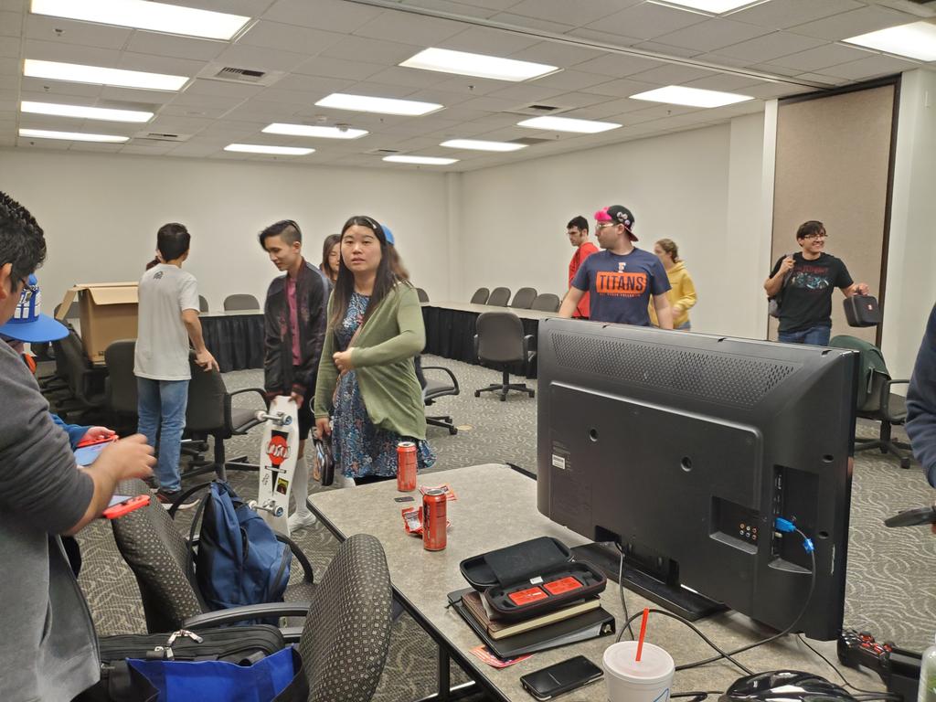 Mauriesmakes's tweet photo. CSUF Fight Night Spring 2020 is officially over. #201MakLab #CSUFEsports #CSUF https://t.co/LRuxHI6NXu