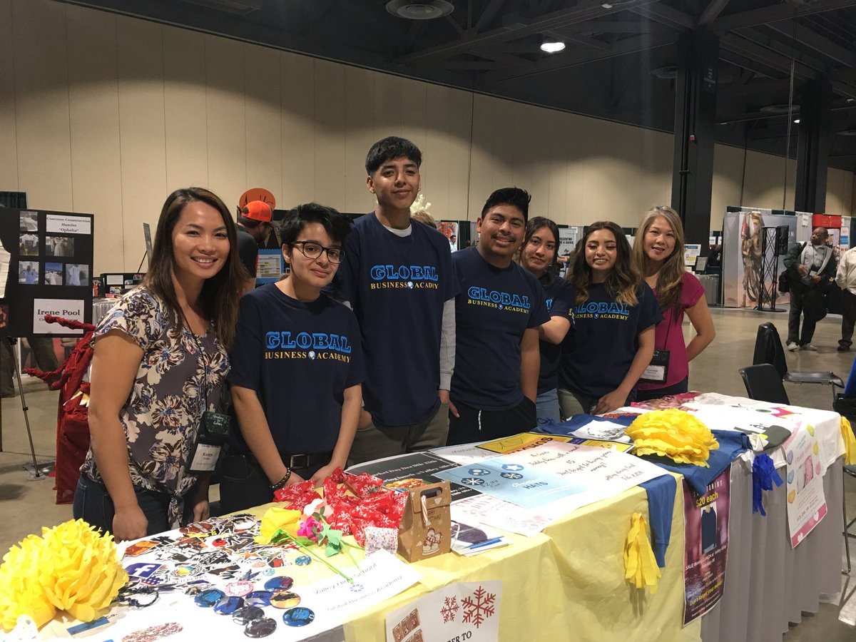 Valley High School Global Business students#ctesausd#wearesausd#bettertogether