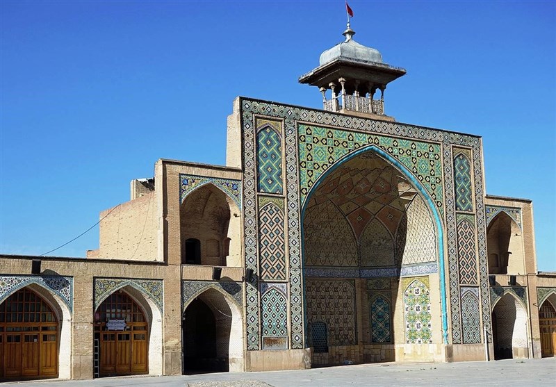 Visiting another Mosque tonight in my Iranian cultural heritage site thread, Al-Nabi Mosque in Qazvin. While some sources show it has existed since the Safavid era, 1501-1736, it's now believed it's construction was started in 1787.