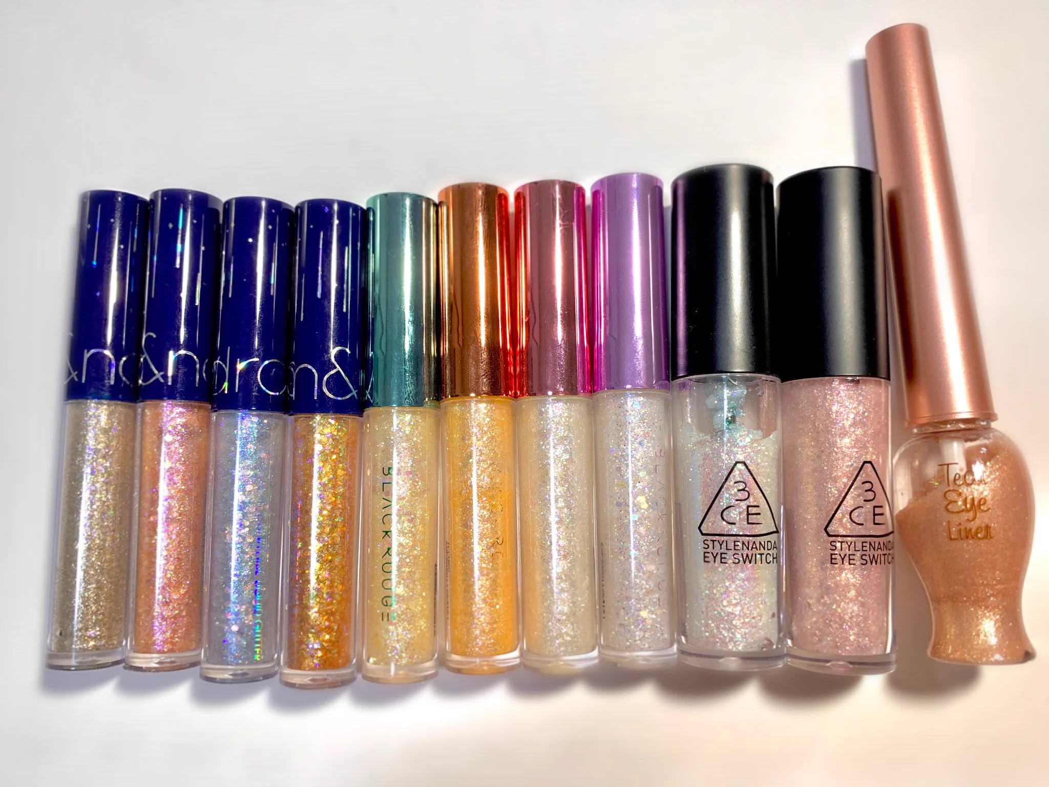 ラメライナーはどうやって使えば良い？2パターンの使用方法をご紹介！