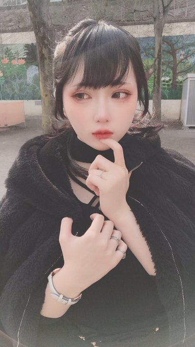 コスプレイヤーmonaのTwitter画像37