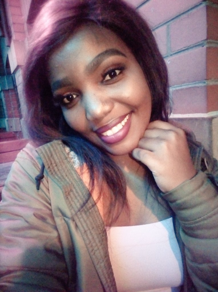 ZMigadi's tweet photo. Yesterday at Savana Music Cafe🌸 https://t.co/j4A0mhrOVe
