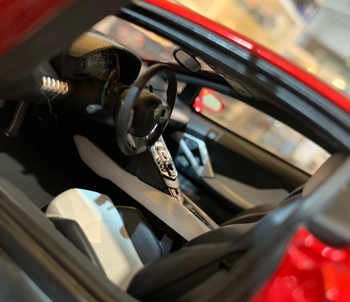 littlelegard's tweet image. 再入荷 AUTOart 1/18 リバティーウォーク LB-WORKS ランボルギーニ アヴェンタドール (メタリック・レッド) 21,780円(内税)

#autoartmodels #lbworks #lamborghiniaventador #オートアート #lbワークス #118scale #ミニカーショップリトルレガード