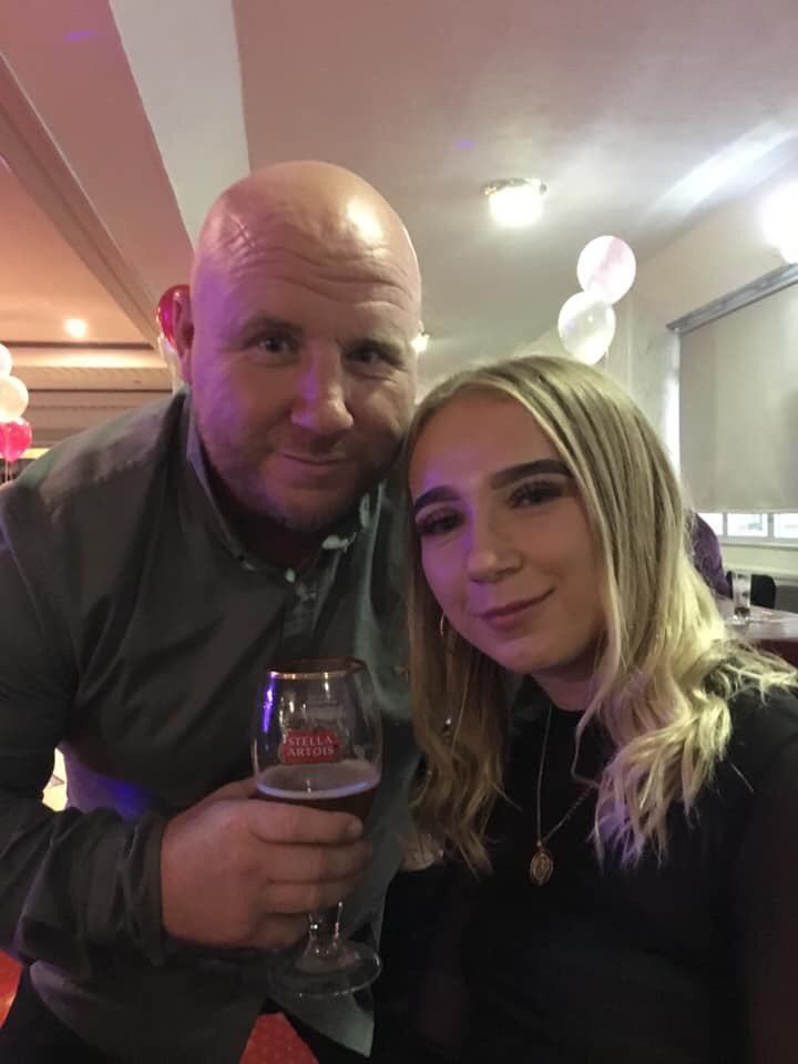 TanksTravel's tweet photo. Happy 16th / 4th birthday to my leap year baby girl @emily00171128 😝💖 hope you have a great day/night love you xxx https://t.co/SgHGh68vIS