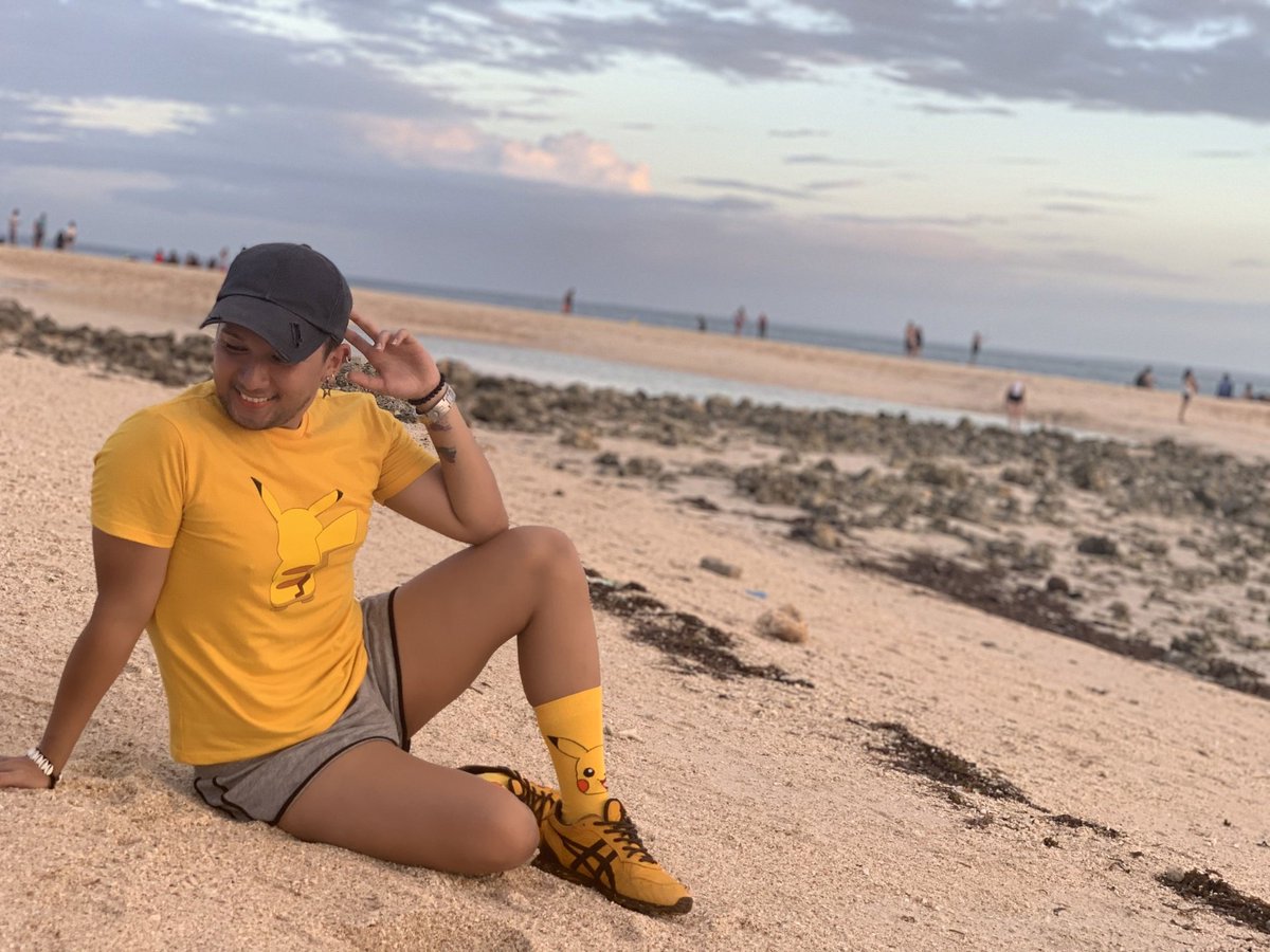 chillout_nil's tweet photo. If you're looking for a good time, then you know that I'm with it!๐โก๐๐
#beach #pikachu #pokemon #pokemonlover #workyourangles #loveyourself #rainbowkid #wheninbantayan #bantayanisland #cebu #cebuano #filipino #chinese #pinoy #chinoy #travel #enjoy #life #living #blessed https://t.co/FujLJWfsAU