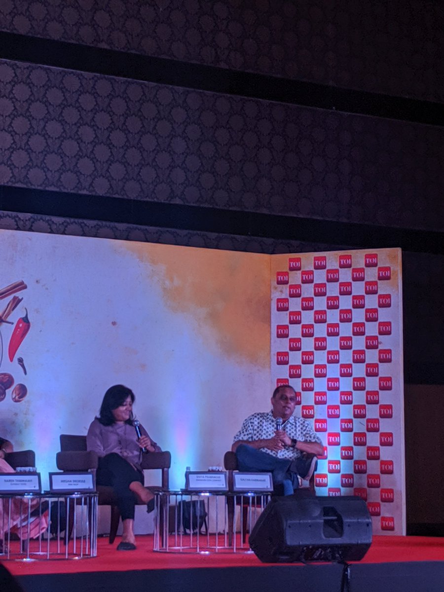 InfamousSuresh's tweet image. #timeskitchentales #tktmeetup #tkt2 #prestigesocial
@timesofindia @TOIKitchenTales 
@Finelychopped speaks about dosa&apos;s versatile acceptance.