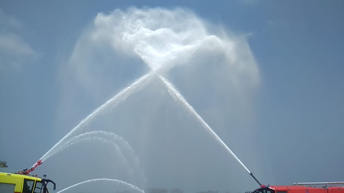 AAIVNSAIRPORT's tweet image. #VaranasiAirport salutes to the #fireSection on the occasion of Annual fire day(28 February) who work day n night to ensure safe environment for our #passengers.
@AAI_Official 
@aaiRedNR 
@MoCA_GoI