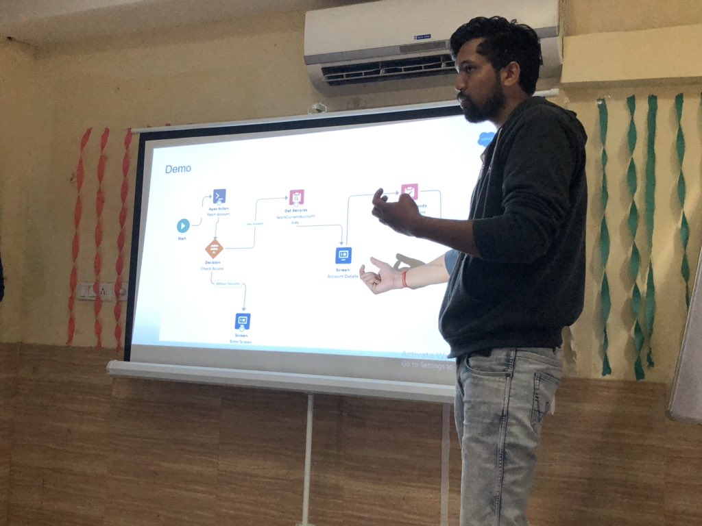 pritamsfdc's tweet photo. Itโs demo time. Power of #Lightning Flow well explained by @TechMatrix_SG team at @NoidaSFGroups event #ItsbetterInLightning #Salesforce https://t.co/YRqWkZKq4H