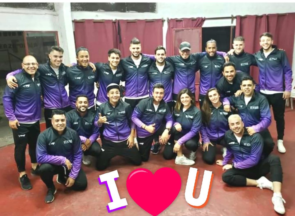 Agustin17376795's tweet photo. No es por nada pero @LMparodistas son los mejores @fansmuchachada me entienden 💜🖤 https://t.co/bsegBSmO4I