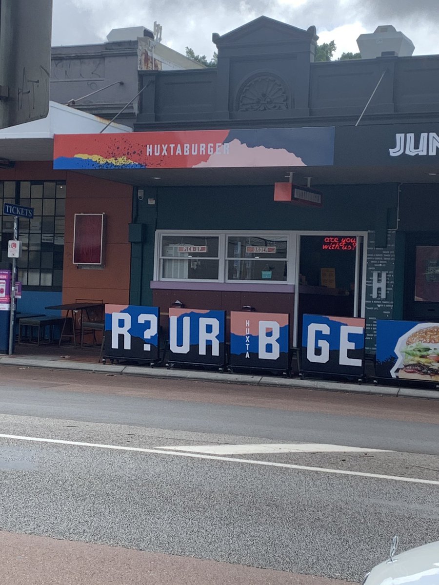 pie_equals's tweet photo. @huxtaburger R? UR B GE. Good work guys. https://t.co/YxoSGO2L7p