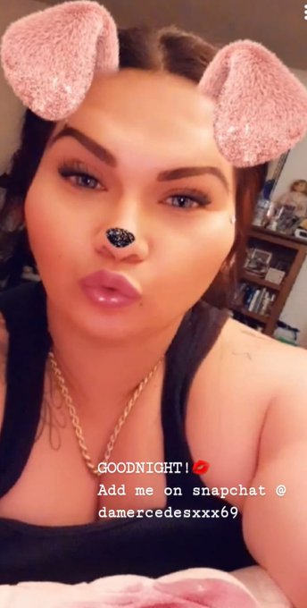 Porn star mercedes del Rio, add me on snapchat @ damercedesxxx69 https://t.co/DpboWLEJsT