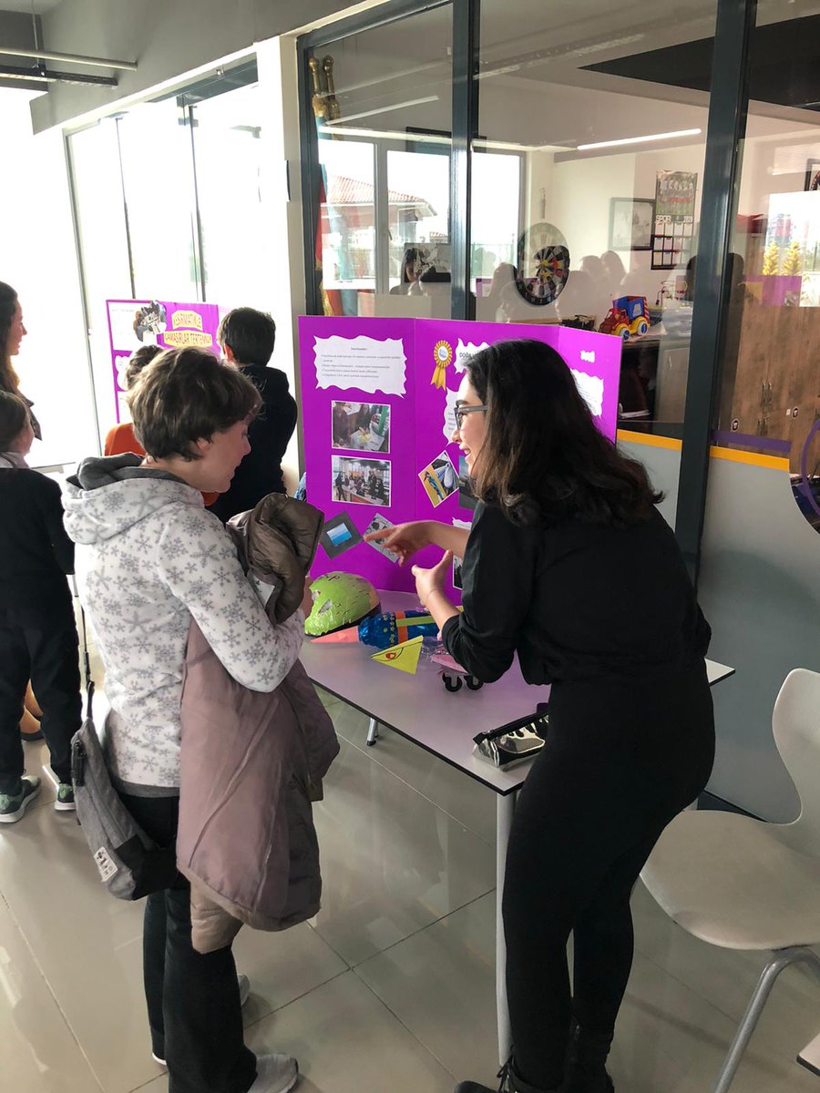 I. STEM fuar haftamız velilerimizin yoğun katılımıyla başladı.  <a href="/nevzatkulaber/">Nevzat Kulaberoğlu</a> <a href="/nilcicek/">Nil Çiçek</a> <a href="/senem_bademci/">Senem Bademci</a> <a href="/izgibicer/">İzgi Bicer</a> @yankin_necati @RTekesin