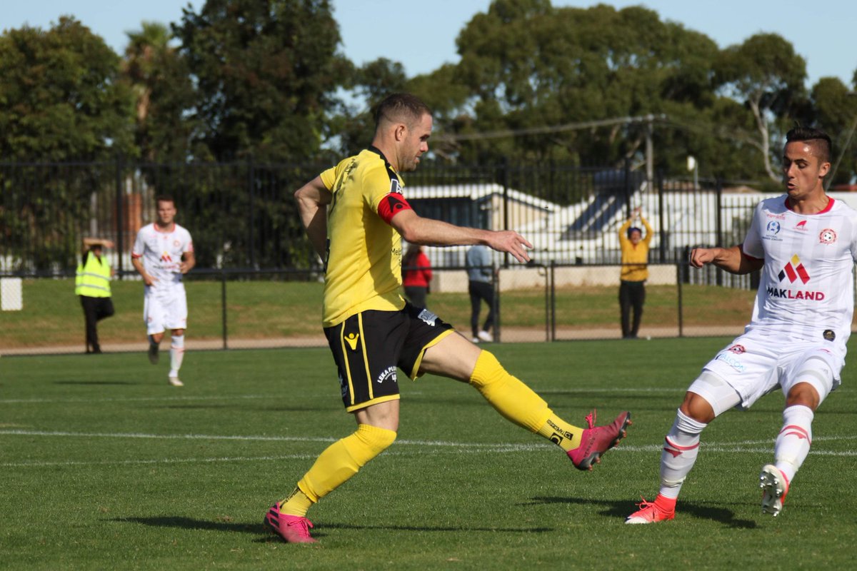 HUAlexanderFC's tweet photo. FULL TIME
The Bergers celebrate Adrian Zahra's 100th game in style, with a 3-1 victory - Zahra got himself a brace! Barr also on the scoresheet
#HUvAM #NPLVIC #HUFC https://t.co/yEjE0jAKkX