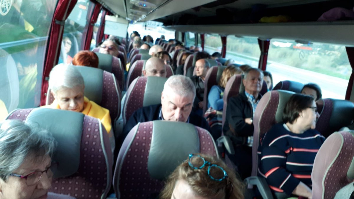 🚌 Camí de Perpinyà! #TothomaPerpinyà Des de #Tordera fent camí cap a la Catalunya Nord! 💪🏻💪🏻 Avui, un cop més, també hi serem! <a href="/ConsellxRep/">COMPTE ANTIC Consell de la República Catalana</a> <a href="/assemblea/">Assemblea Nacional Catalana</a> <a href="/omnium/">Òmnium Cultural</a> <a href="/ACDretsCivils/">Ass. Catalana pels Drets Civils</a> <a href="/RadioTordera/">Ràdio Tordera</a>