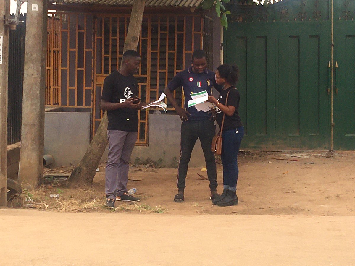 LagosShapers's tweet photo. Our goal with the P2R (Plastics to Resources) project is to execute a social engineering project to change the behavior of citizens on waste disposal, through a waste collection and aggregation system.
#P2RNaija #RecyclingPlastics #NewWorldProgramGrant #GlobalLagosShapers https://t.co/r4YAcbbXp6