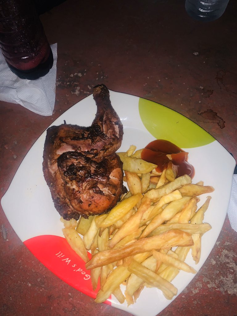 beedorff's tweet photo. What would you be having for lunch today? 

Come through to Visitor's lodge LUTH Idiaraba to enjoy some tasty meal today🤤 https://t.co/DMo5CZeGoG