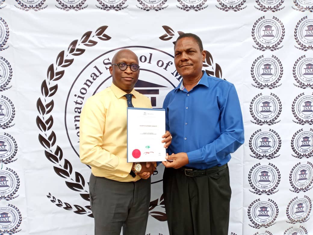 ISMLagos1's tweet image. Pictures from the just concluded Business Sustainability and Corporate Social Responsibility Training.
#ISMLagos #ISMtraining #business #social #society #training #responsibility #leadership #sustainability #knowledge #education #learning #corporate #actionableknowledge