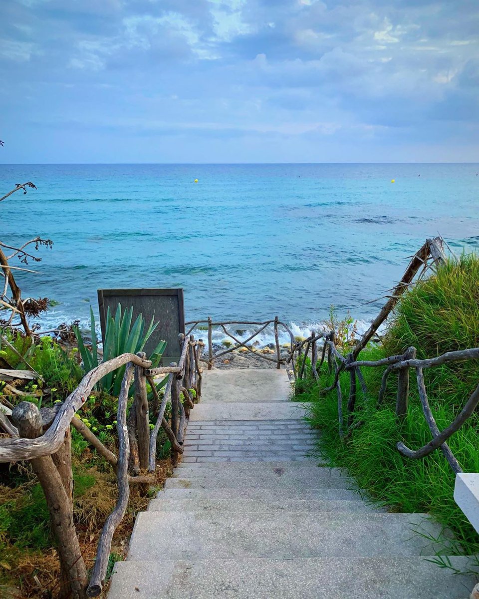 The way to inner peace. #BeachHouseMyWay #regram  #Menorca Photo by:ayasha92