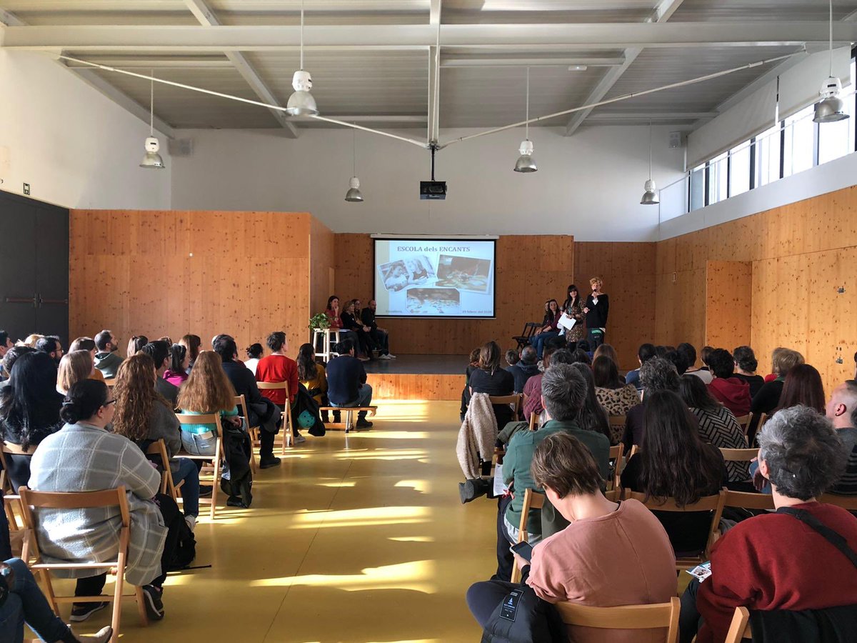 Escola dels Encants (@edelsencants) on Twitter photo Comencen les jornades de portes obertes a <a href="/EdelsEncants/">Escola dels Encants</a> . Gràcies a tots i totes per venir. Comencen les jornades de portes obertes a <a href="/EdelsEncants/">Escola dels Encants</a> . Gràcies a tots i totes per venir.