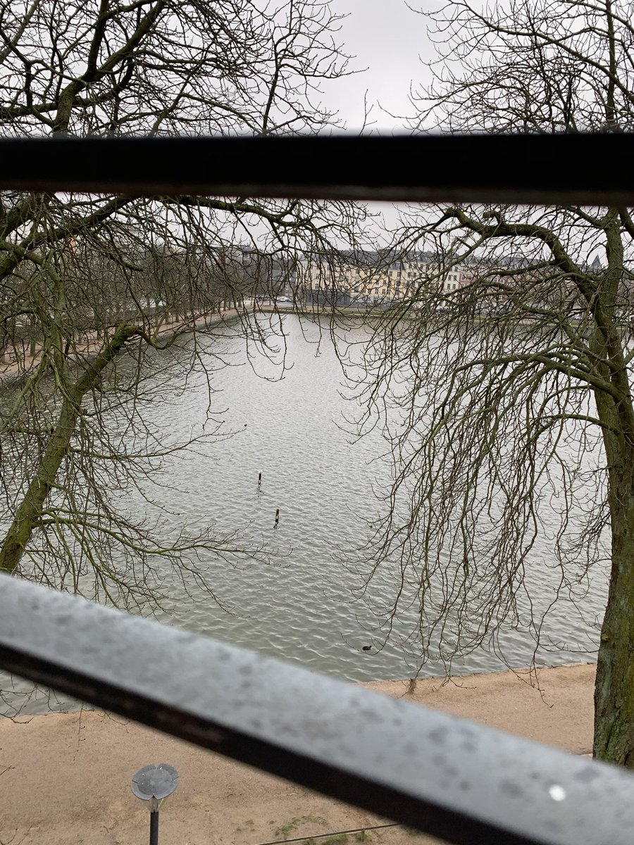 MrBeardFace78's tweet photo. Denmark is fucking freezing!! Lovely tho, and lots of totty to admire too 🤤😏 https://t.co/VYHxPJxXzI
