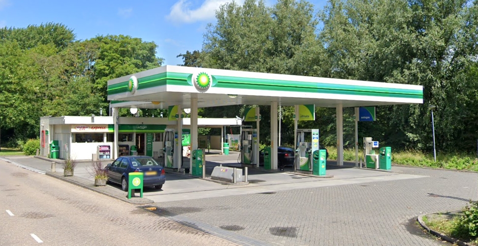 Lees alles over: Overvaller BP-tankstation Bovenkarspel is 42-jarige man uit Grootebroek op WF Nieuws | #bovenkarspel #bptankstation #grootebroek #man #overvaller..
