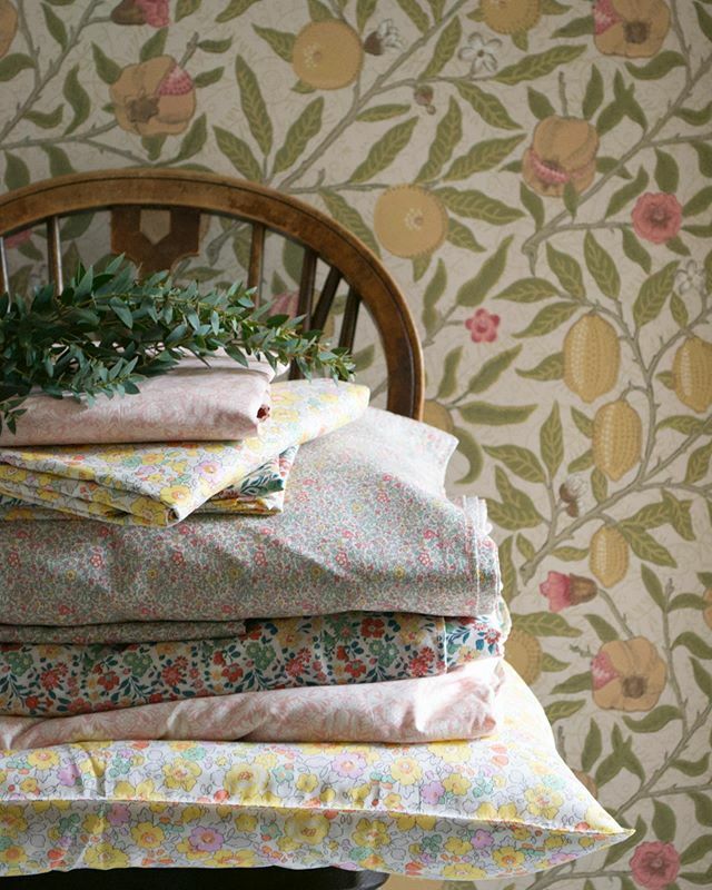 Did you know as well as offering a huge range of Liberty prints we also make bespoke pieces too? If you find a print that you love that we don’t stock we can order it in and create your bedding especially for you. We currently have Katie &amp; Millie and a d… ift.tt/2x0wiW1