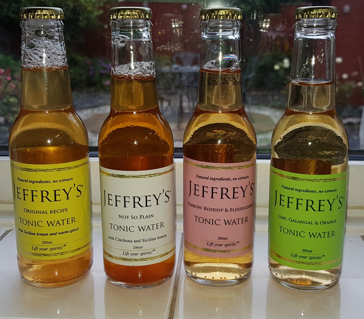 FirstFridayCon's tweet image. Join us @GMBizConnect for First Friday #Connectworking  3rd April 5 at 5 STAR @thelowryhotel
With @jeffreystonic and #Gin with great food #networking with the #Manchester
#business community whilst making new connections. @mpostcode
Book on @EventbriteUK
eventbrite.co.uk/e/first-friday…