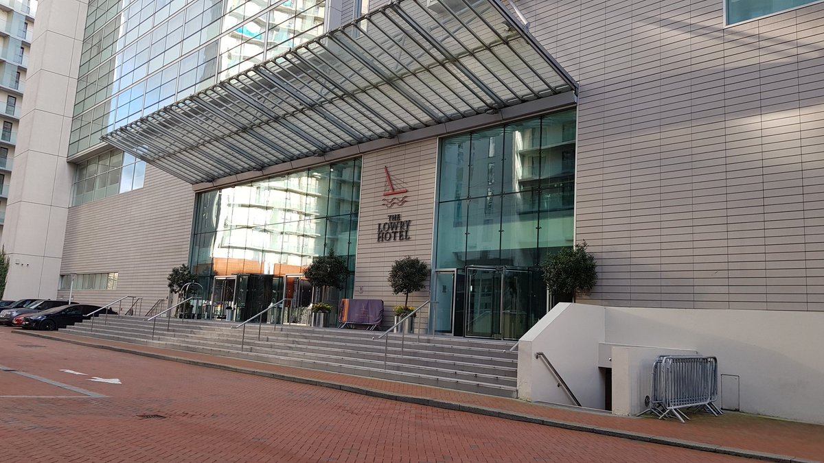 FirstFridayCon's tweet image. Join us @GMBizConnect for First Friday #Connectworking  3rd April 5 at 5 STAR @thelowryhotel
With @jeffreystonic and #Gin with great food #networking with the #Manchester
#business community whilst making new connections. @mpostcode
Book on @EventbriteUK
eventbrite.co.uk/e/first-friday…