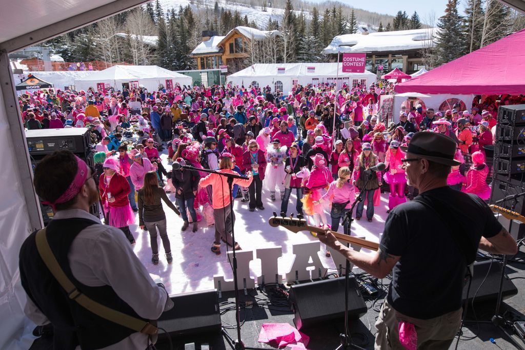 Pink Vail tweet media