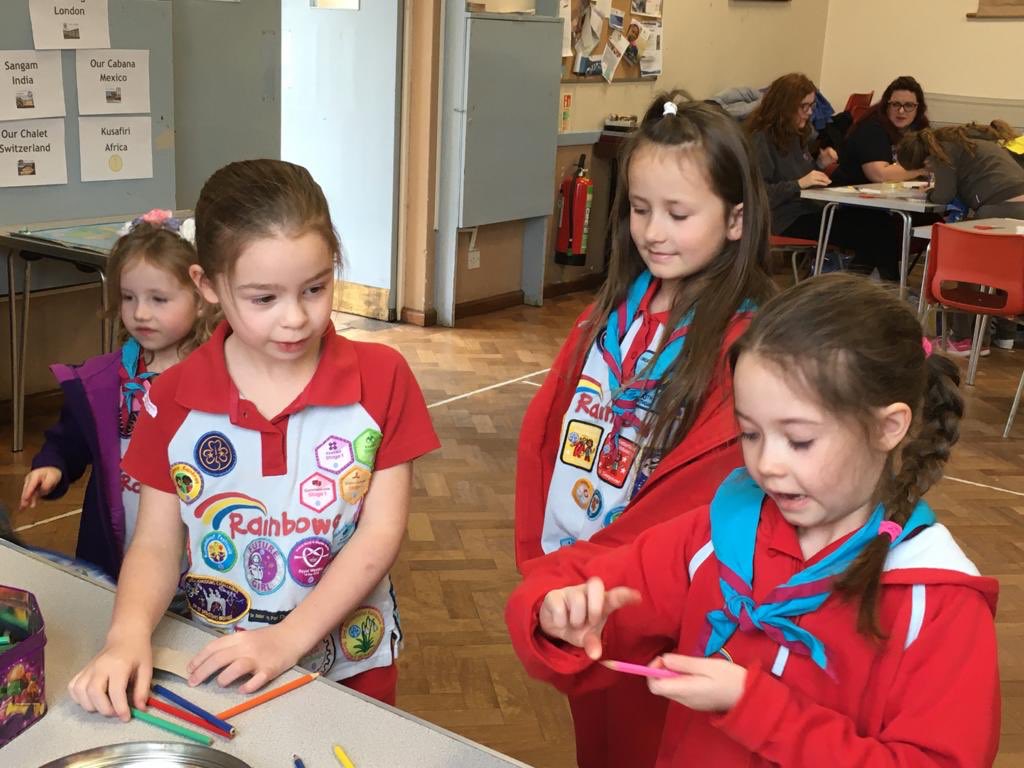 4thNorthHeath's tweet photo. We’re having so much fun @wagggsworld #ThinkingDay event. We’re visiting all of the world centres in just 3 hours!! https://t.co/lGaGinW691