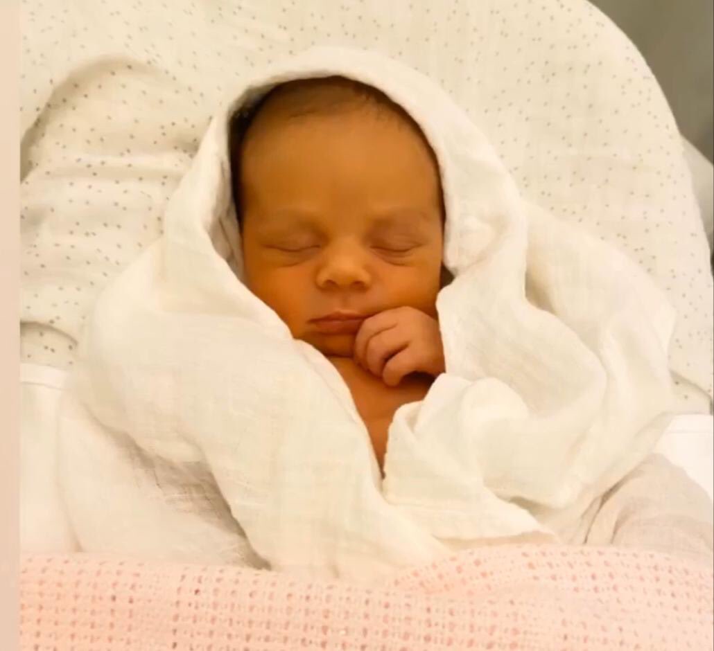 ReptonDXBYr3's tweet photo. HUGE congratulations to our #ReptonDXBYr3 Head Of Year on the birth of her beautiful daughter. Mother and baby are doing well #ReptonDXBProud #ReptonDXBCommunity https://t.co/plWp2dCLTZ