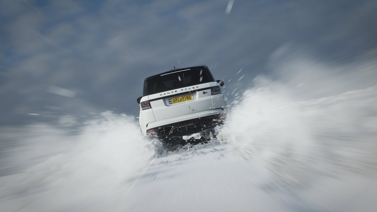 ActuallyPlaying's tweet photo. Put the snow tyres and I'm ready for snow season in Forza Horizon 4. @LandRover Range Rover SVR looking dope in the snow.
#rangerover #svr #XboxOne #PS4 #pcgaming #suv #actuallyplaying #forzahorizon4 #forzamotorsport #forza #Microsoft https://t.co/4bXmZMOfo0