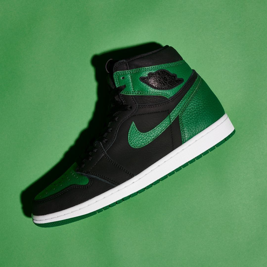 finish line pine green jordan 1